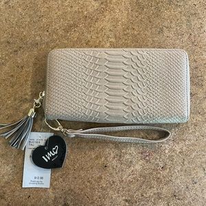 Tan faux snake print wallet/wristlet